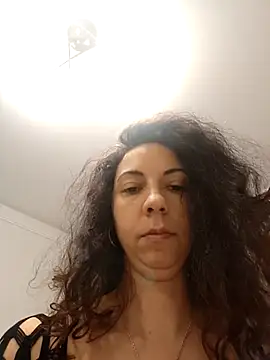 naughty69curls online show from 11/19/25, 07:14