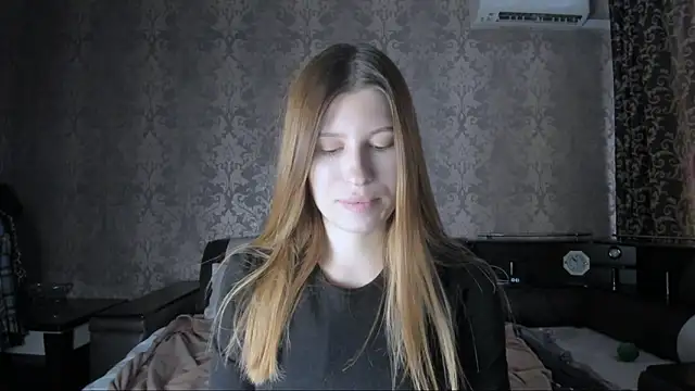 Snapshot of Agnes_Allenn chatting on 09/28/25, 10:09 Agnes Allenn online show from 09/28/25, 10:09