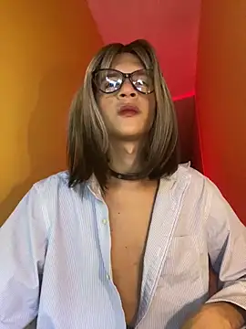 thalia dyson online show from 01/22/25, 04:13