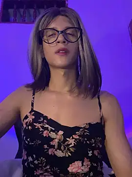 thalia dyson online show from 09/09/25, 03:50
