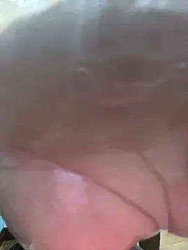 Snapshot of rickzinnxz chatting on 10/01/25, 09:32 rickzinnxz online show from 10/01/25, 09:32