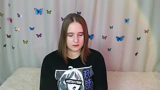 Snapshot of Phantommira chatting on 02/10/25, 09:25 Phantommira online show from 02/10/25, 09:25