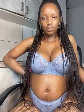 Snapshot of teddy04 chatting on 11/25/25, 08:09 teddy04 online show from 11/25/25, 08:09