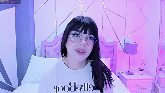RoseCassie online show from 01/05/25, 01:26