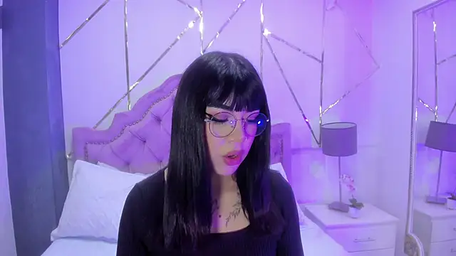 RoseCassie online show from 01/08/25, 12:47
