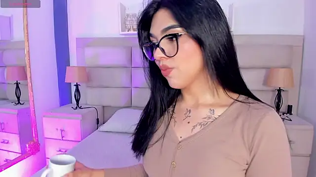 RoseCassie online show from 10/06/25, 01:30