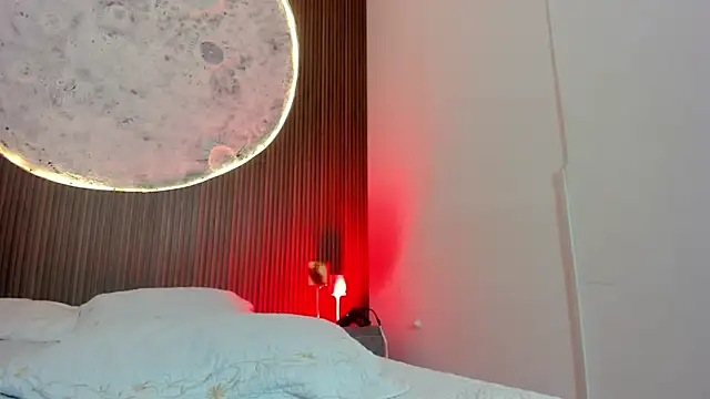 RoseCassie online show from 05/11/26, 02:45