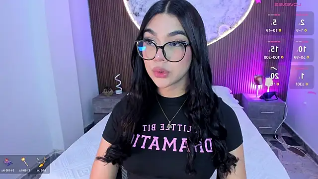 RoseCassie online show from 05/19/26, 12:44