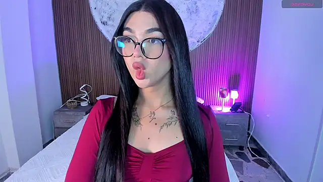 RoseCassie online show from 05/20/26, 01:06