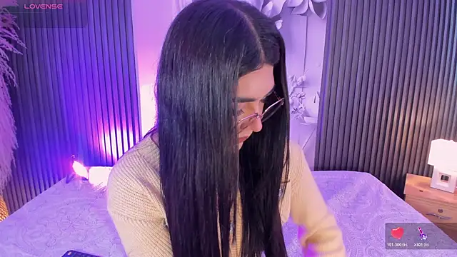 RoseCassie online show from 06/23/26, 01:53