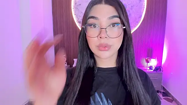 RoseCassie online show from 07/15/26, 01:16