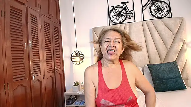Valentinadiazz1 online show from 02/27/25, 07:26