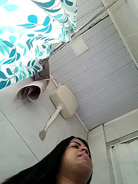 ppatriciarabello online show from 11/04/25, 02:16