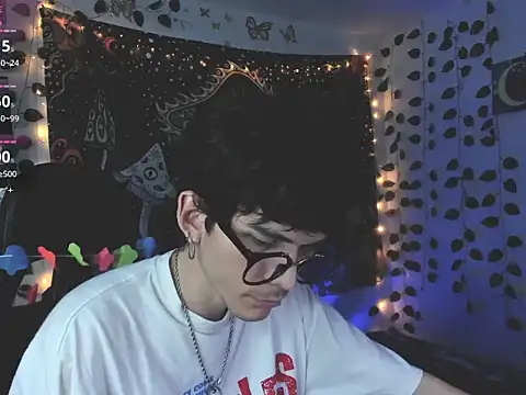 skinny dann online show from 08/04/26, 02:59