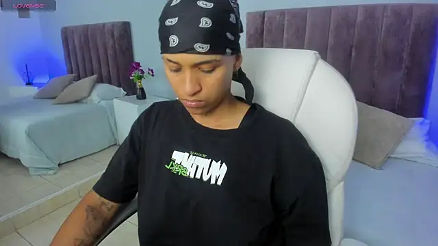 Dominick jones online show from 02/10/25, 09:47