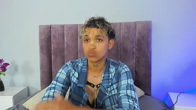 Dominick jones online show from 02/13/25, 08:55