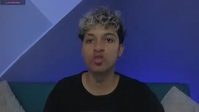 Dominick jones online show from 03/01/25, 02:55