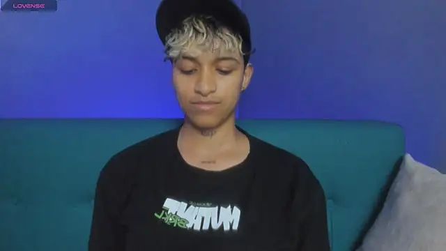 Dominick jones online show from 03/05/25, 12:27