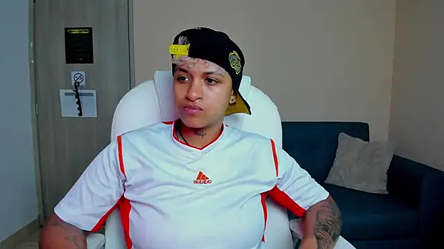 Dominick jones online show from 09/10/25, 04:34