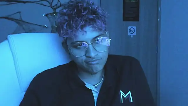 Dominick jones online show from 10/10/25, 05:39