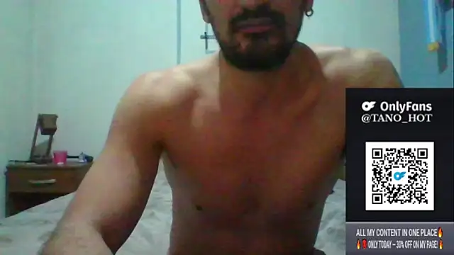 Snapshot of italianbighorse22 chatting on 10/14/25, 02:56 italianbighorse22 online show from 10/14/25, 02:56