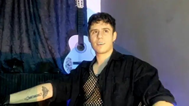 Antonello Vannucci online show from 11/25/25, 07:52