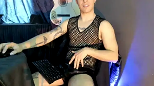 Antonello Vannucci online show from 11/27/25, 03:03