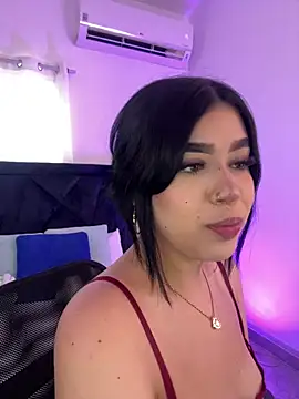 Lily Woodz online show from 07/23/26, 07:12
