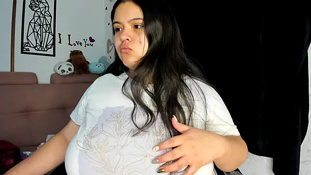 lizzie c online show from 01/22/25, 02:59