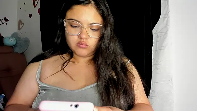 lizzie c online show from 01/25/25, 04:34