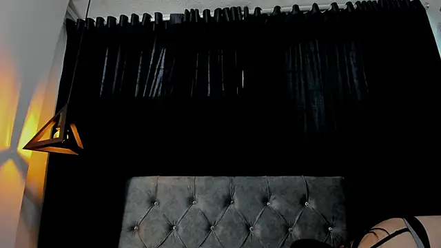 AnikaRomanoff online show from 03/07/25, 12:23