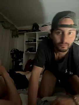 Snapshot of porplata22 chatting on 11/02/25, 12:13 porplata22 online show from 11/02/25, 12:13