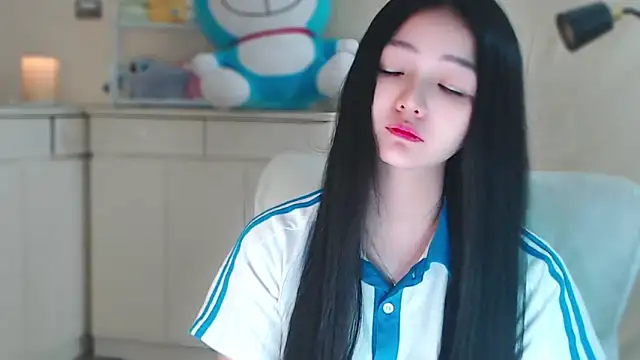 xiao-xiao-D online show from 01/02/25, 12:03