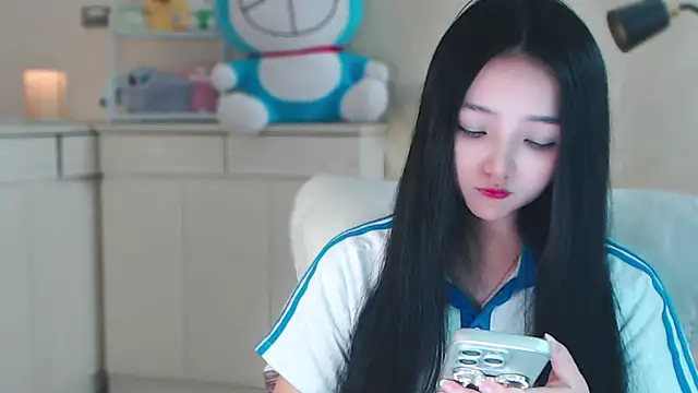 xiao-xiao-D online show from 01/04/25, 05:27