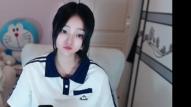 xiao-xiao-D online show from 03/14/25, 11:34