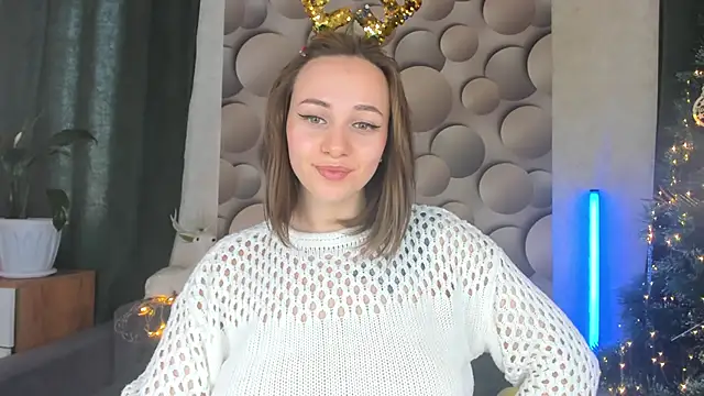 Cute smile sharon online show from 12/23/24, 05:17