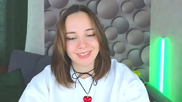 Cute smile sharon online show from 02/14/25, 05:09