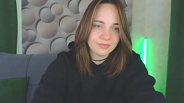 Cute smile sharon online show from 02/16/25, 05:37
