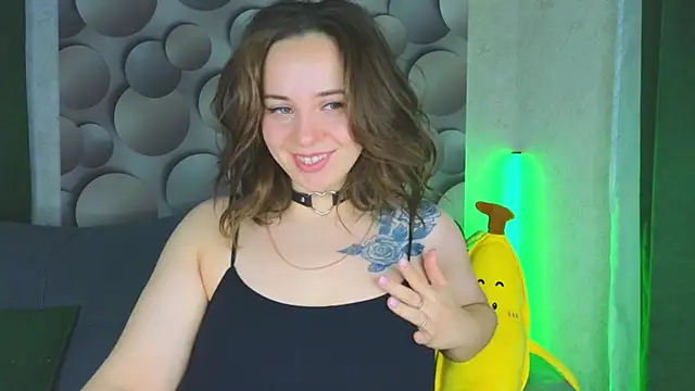 Cute smile sharon online show from 03/08/25, 02:01