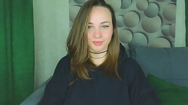 Cute smile sharon online show from 09/12/25, 04:45