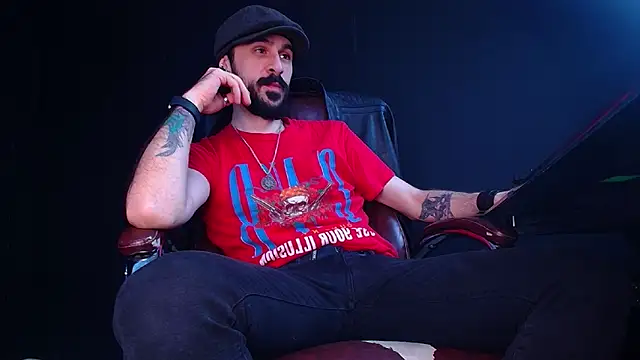 Snapshot of AxelColton chatting on 11/25/25, 06:02 AxelColton online show from 11/25/25, 06:02