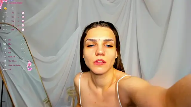 lesi bloom online show from 01/28/25, 08:36