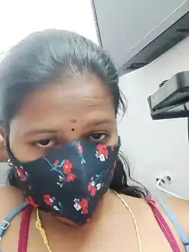 Tamil Sanjana  online show from 01/07/25, 01:03