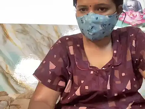 Snapshot of Tamil_Sanjana_ chatting on 09/15/25, 07:52 Tamil Sanjana online show from 09/15/25, 07:52