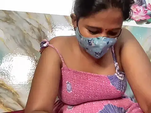 Snapshot of Tamil_Sanjana_ chatting on 09/15/25, 07:58 Tamil Sanjana online show from 09/15/25, 07:58