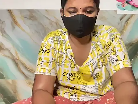 Snapshot of Tamil_Sanjana_ chatting on 11/01/25, 01:35 Tamil Sanjana online show from 11/01/25, 01:35