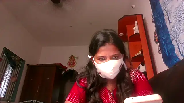 Tamil Sanjana  online show from 01/14/26, 01:33