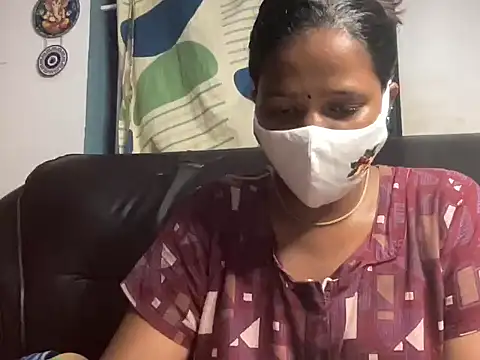 Tamil Sanjana  online show from 05/24/26, 06:24