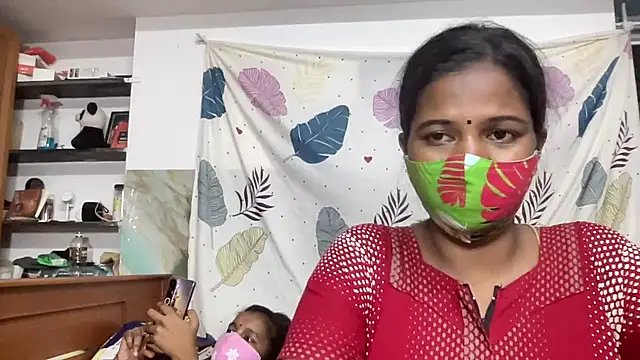 Tamil Sanjana  online show from 07/25/26, 07:11