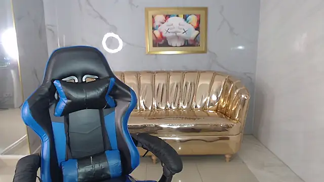 Snapshot of honey_torres_sub chatting on 09/15/25, 01:11 honey torres sub online show from 09/15/25, 01:11